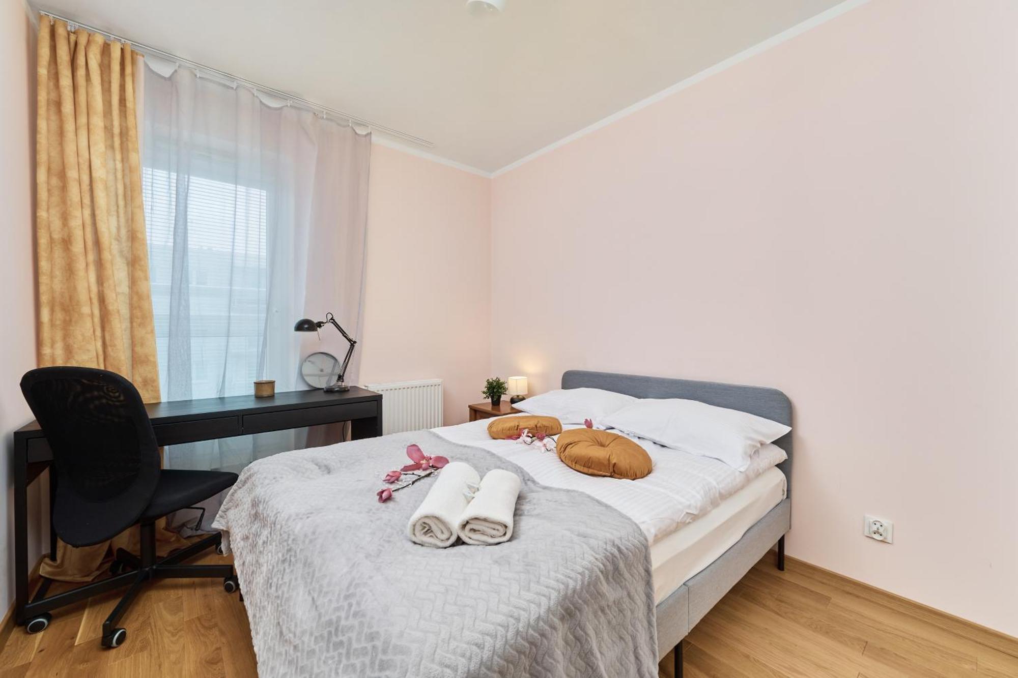 Wroclaw Rose Apartments By Noclegi Renters מראה חיצוני תמונה