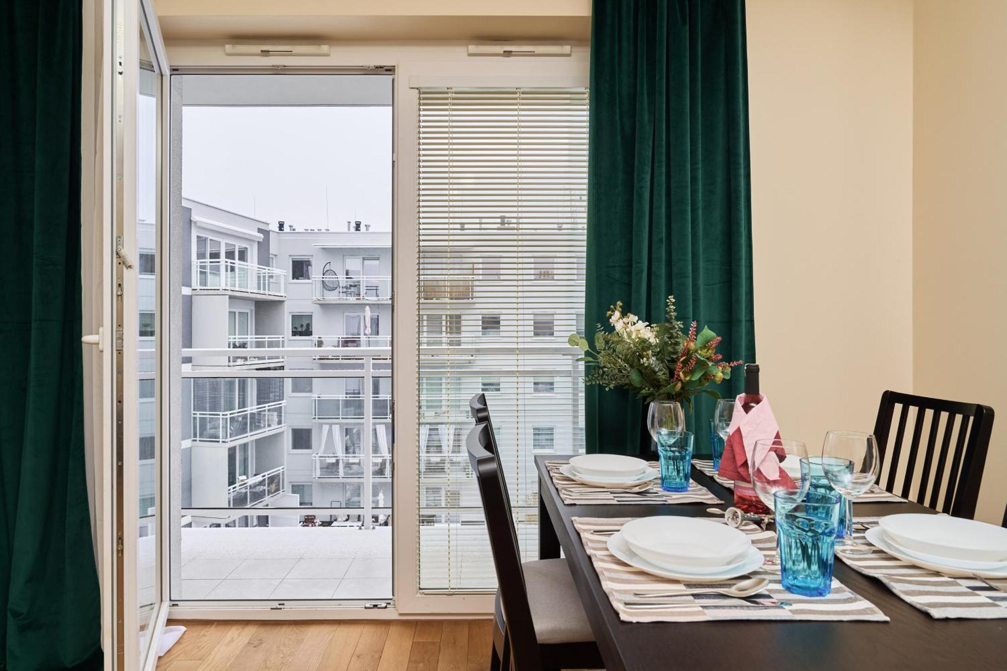 Wroclaw Rose Apartments By Noclegi Renters מראה חיצוני תמונה