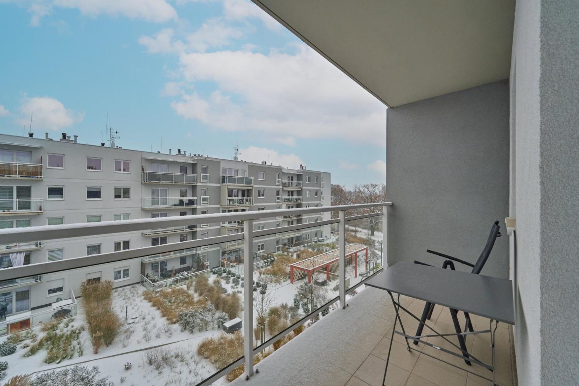 Wroclaw Rose Apartments By Noclegi Renters מראה חיצוני תמונה