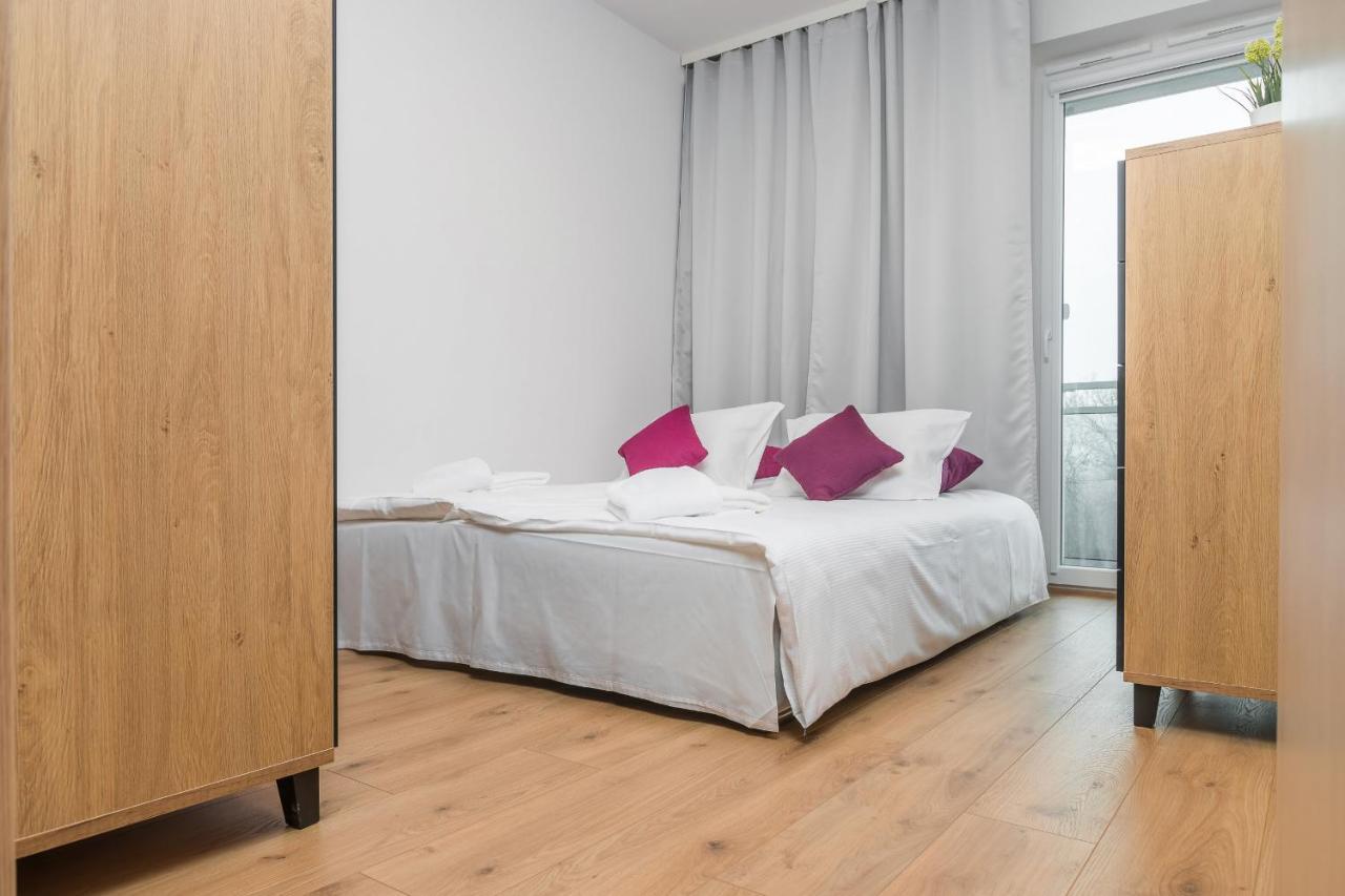 Wroclaw Rose Apartments By Noclegi Renters מראה חיצוני תמונה